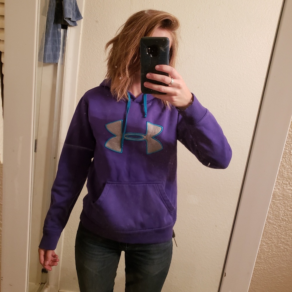 Under Armour Sweatshirt